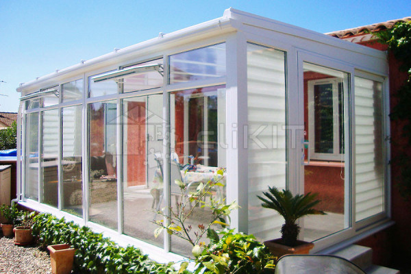 Photo n°5 of the LIVERPOOL V4 Conservatory Without Transom Glazing