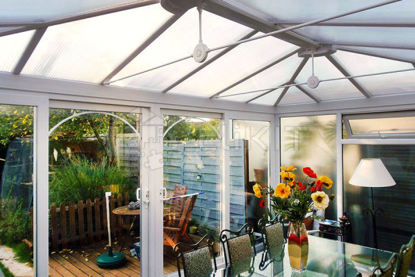 Photo n°4 of the Veranda NOTTINGHAM V1 on Low Wall