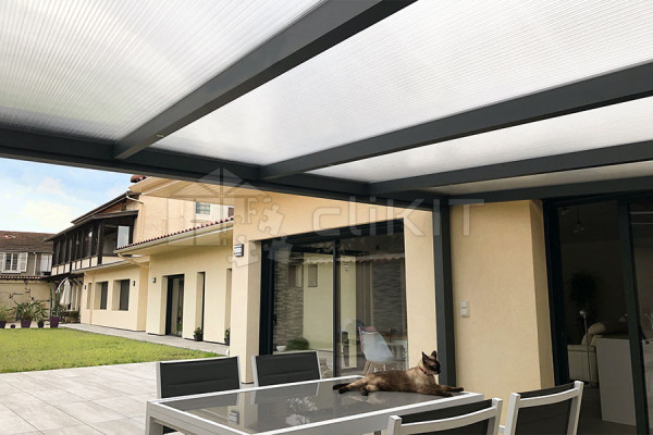 Photo n°3 of the CLIMALUX Freestanding Aluminium Pergola