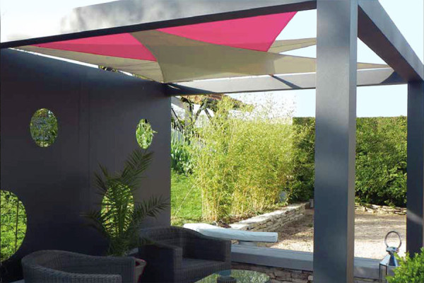 Photo n°2 of the Extendable Rectangular Shade Sails