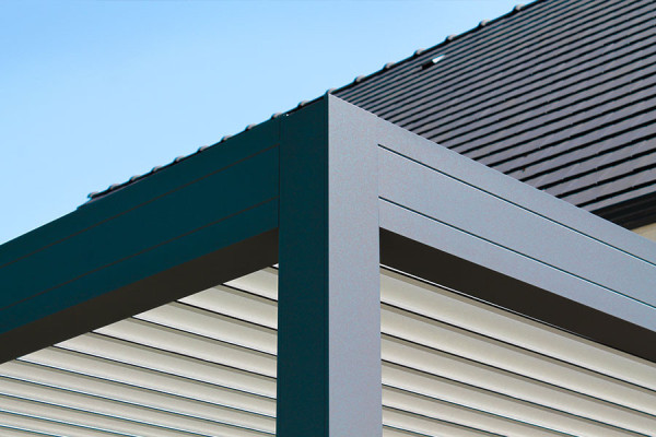 Photo n°5 of the EOLUX Freestanding Bioclimatic Pergola
