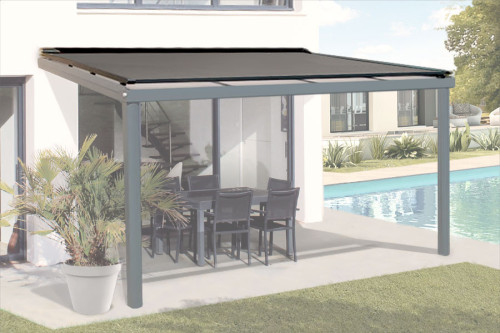 Photo #1 of the WINSOL Roof Blind for Pergola and Conservatory